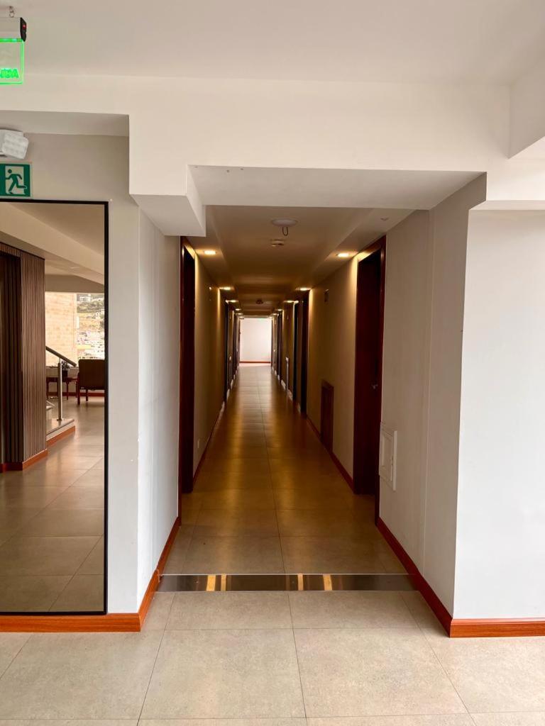 Hotel Ambato Exteriör bild